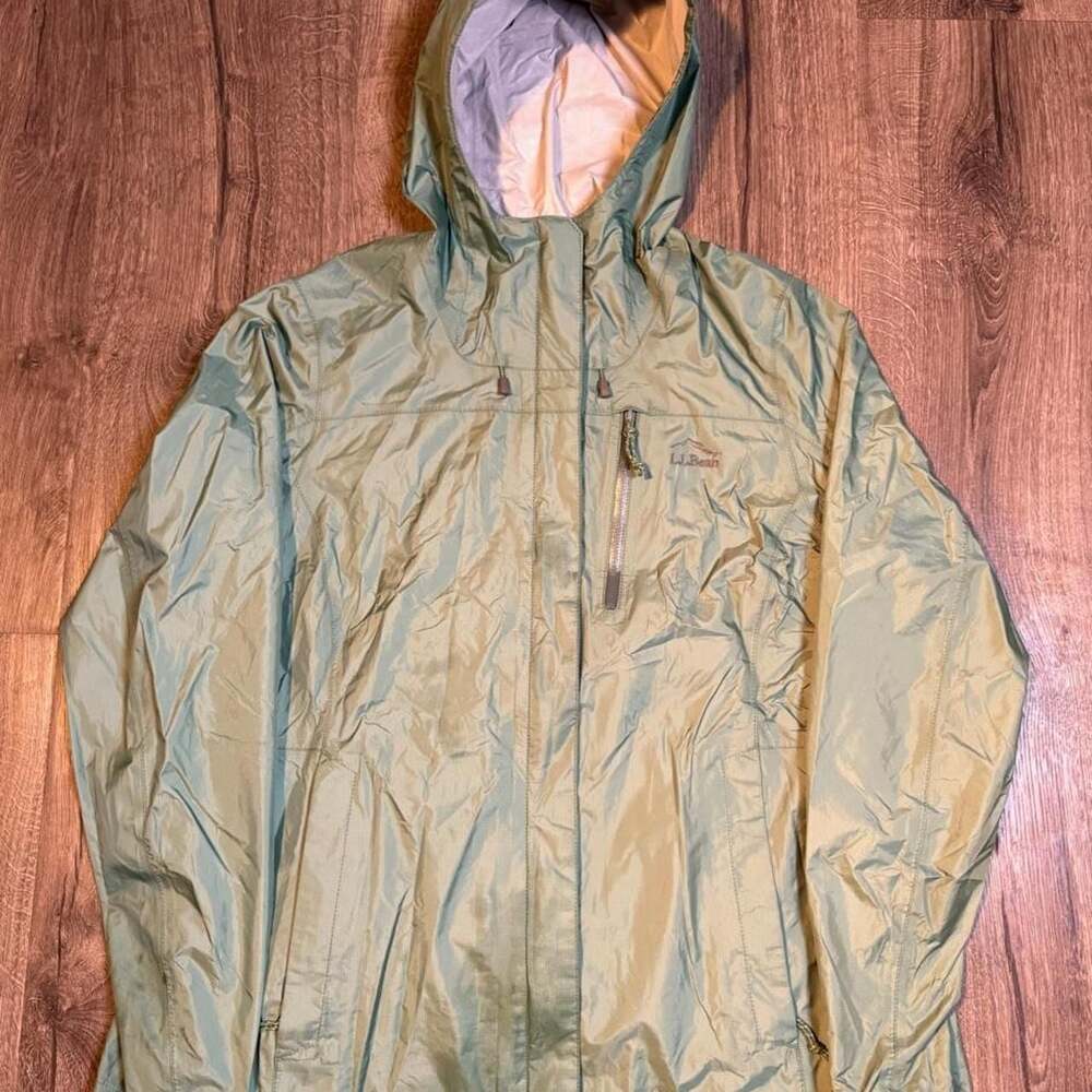 L.L. Bean Lightweight Rain Jacket Green XS Petites